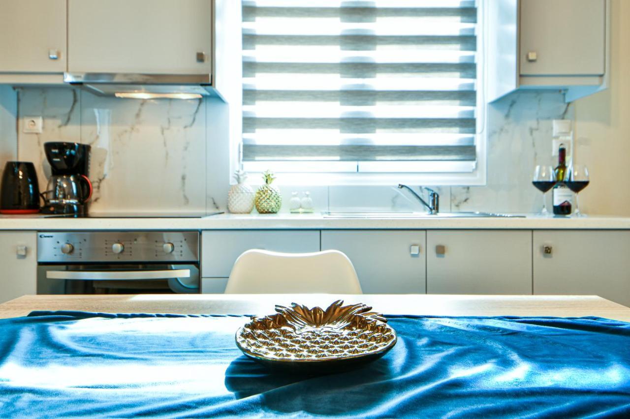 Koukounari Luxury Apartments Vathí Extérieur photo