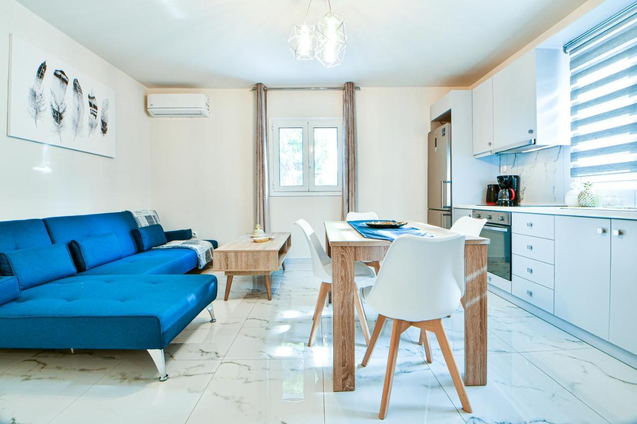Koukounari Luxury Apartments Vathí Extérieur photo