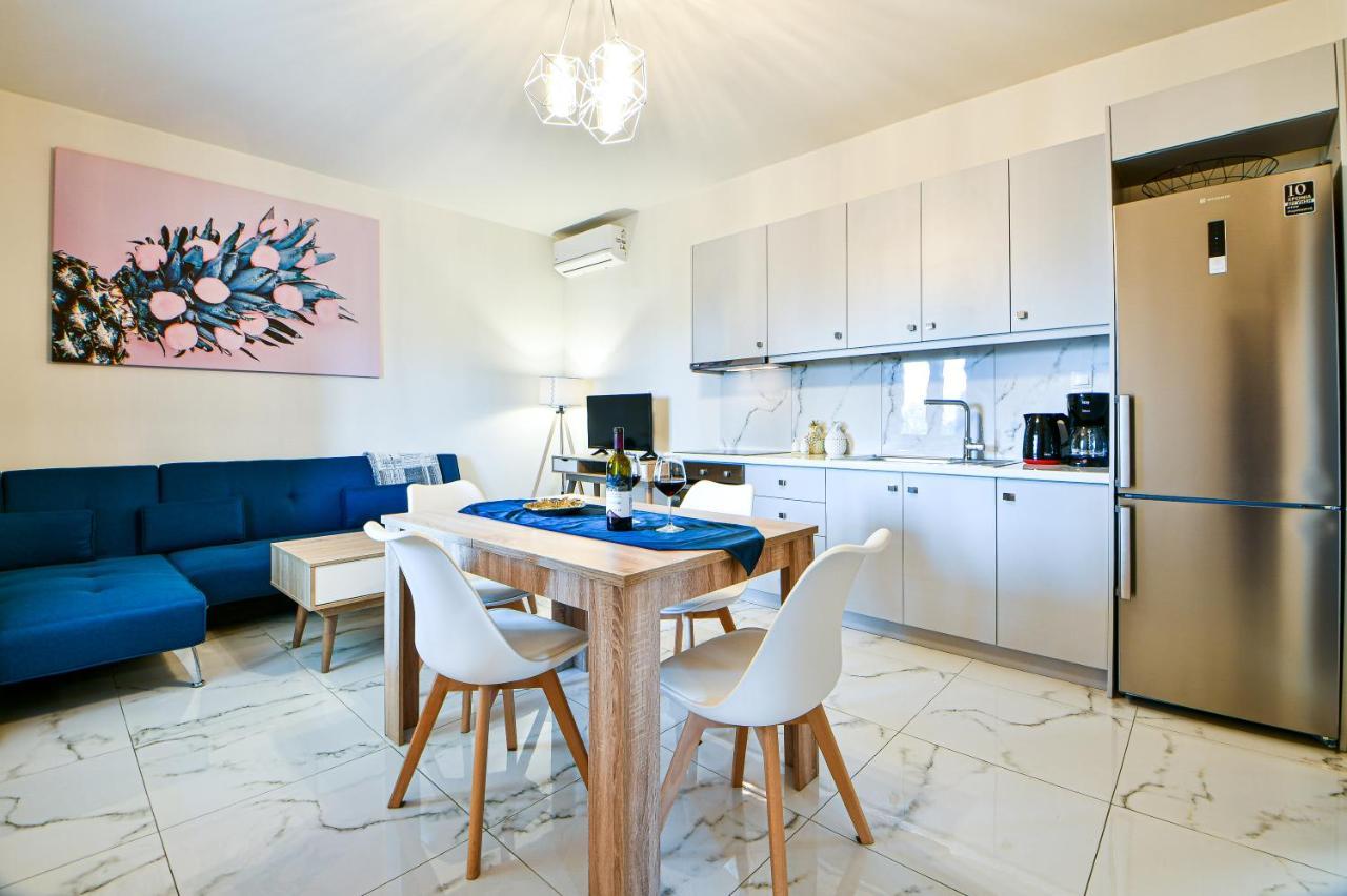 Koukounari Luxury Apartments Vathí Extérieur photo